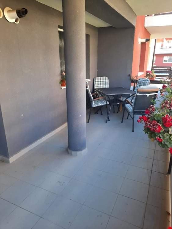 Diana Apartament Lägenhet Braşov Exteriör bild